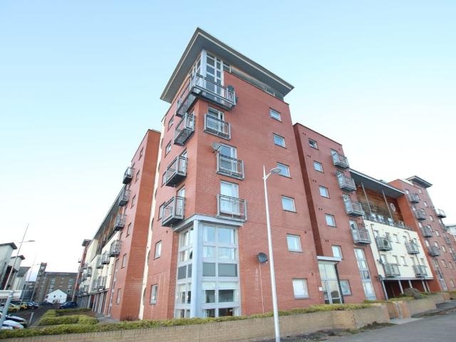 Marine Parade, Dundee DD1, 2 bed flat to rent, £1,100 pcm | PrimeLocation