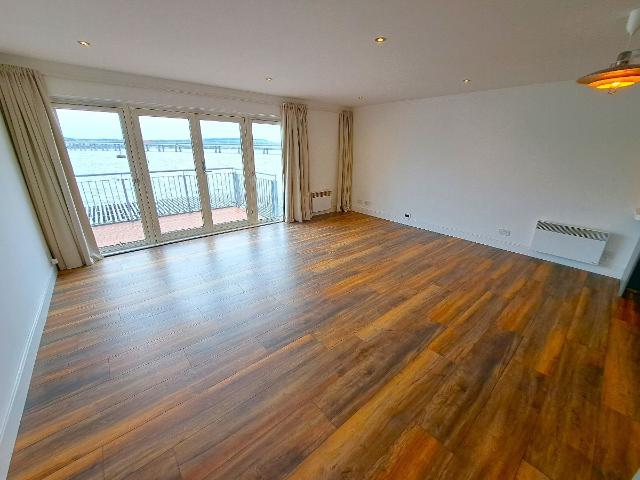 Marine Parade Walk, Dundee DD1, 2 bed flat to rent, £1,200 pcm | PrimeLocation