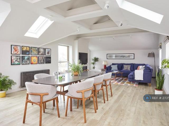 Marine View Close, Cowes, PO31 4 bed semi detached house to rent £3,150 pcm £727 pw