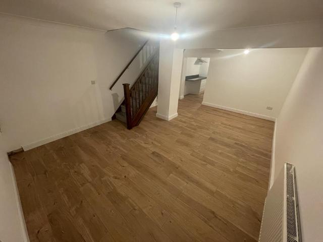 Mariners Road, GREAT YARMOUTH 2 bed house to rent £895 pcm £207 pw