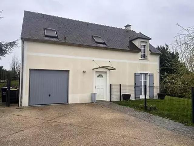 Marines 95640 Achat / Vente maison 5 pièces t5 au dernier étage parking