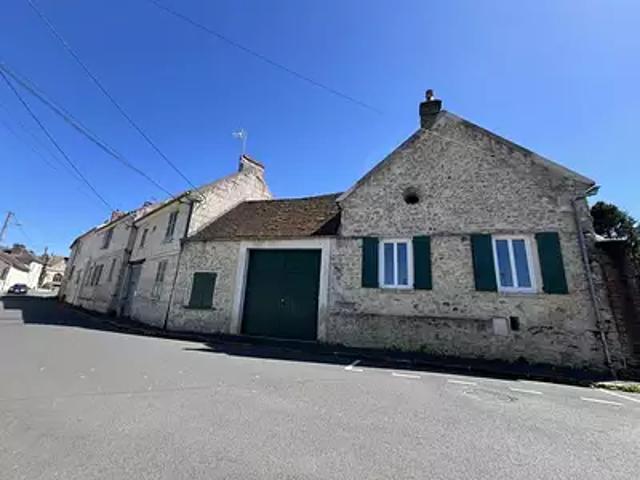 Marines 95640 Achat / Vente maison 9 pièces t9 parking