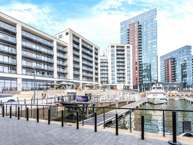 Maritime Walk, Southampton SO14 2 bed flat to rent £2,000 pcm £462 pw