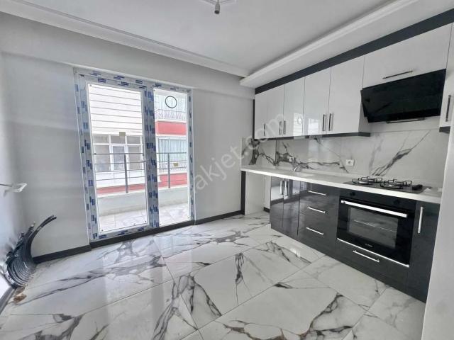 Marka Gayrimenkul,den Merkezi Konumda 3+1 Full Yapılı Daire