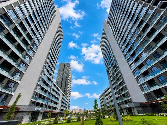 Marka'dan Serhat Mah.relax Cadde Projesinde Sıfır 17.kat Lux Satılık 1+1 Daire