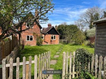 Markbeech Cottage, Mark Beech, Edenbridge TN8, 1 bed semi detached house to rent, £1,350 pcm | PrimeLocation