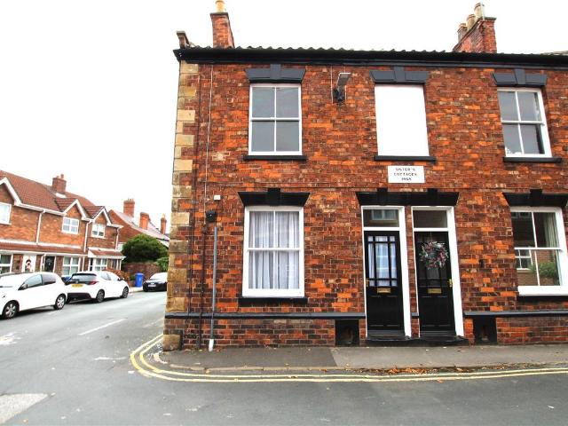 Market Hill, Hedon, Hull HU12, 2 bed property to rent, £700 pcm | PrimeLocation