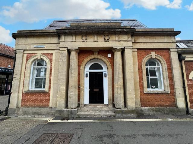 Market Lane, Winchester SO23, 2 bed end terrace house to rent, £2,500 pcm | PrimeLocation
