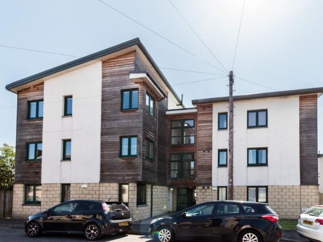 Market Mews, Forfar, Angus DD8, 2 bed flat to rent, £600 pcm | PrimeLocation