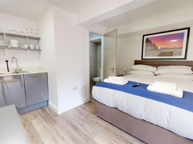 Market Square, Bicester OX26, Bicester, 1 bed flat to rent, £2,058 pcm | PrimeLocation