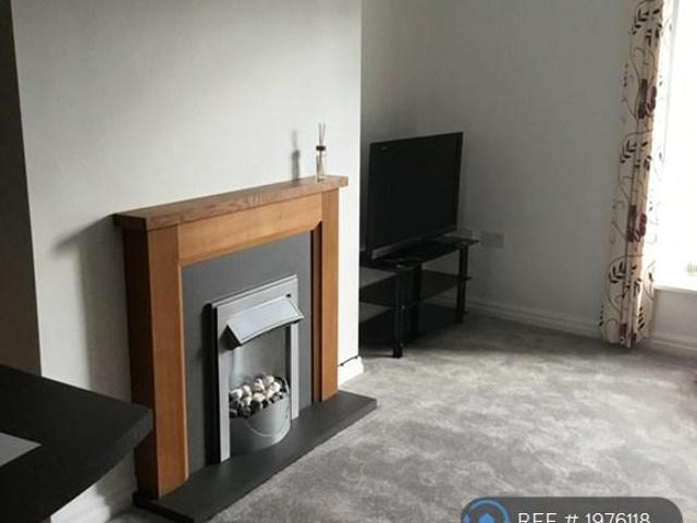 Market Street, Bacup, OL13 1 bed flat to rent £550 pcm £127 pw