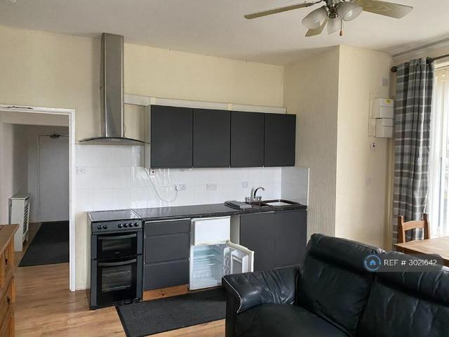 Market Street, Dalton In Furness, LA15 1 bed flat to rent £500 pcm £115 pw