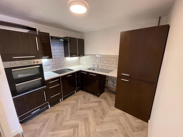 Market Street, Heanor DE75, 1 bed flat to rent, £625 pcm | PrimeLocation
