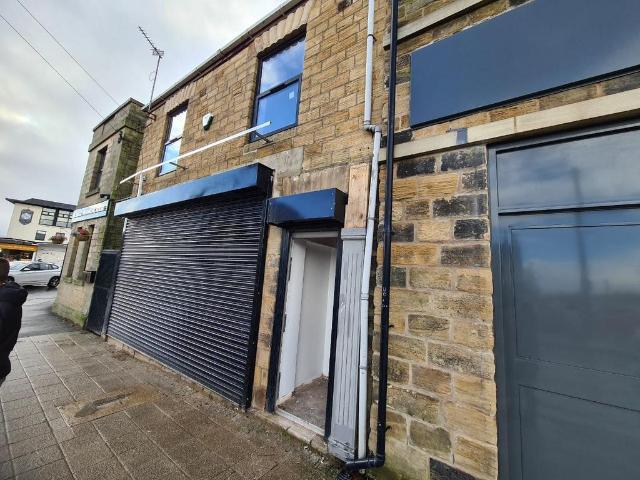 Market Street, Hoyland S74 2 bed flat to rent £725 pcm £167 pw
