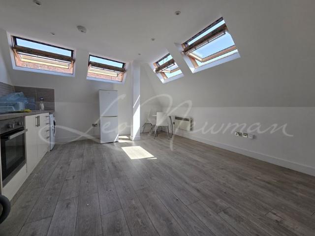 Market Place, Basingstoke RG21, 1 bed flat to rent, £945 pcm | PrimeLocation