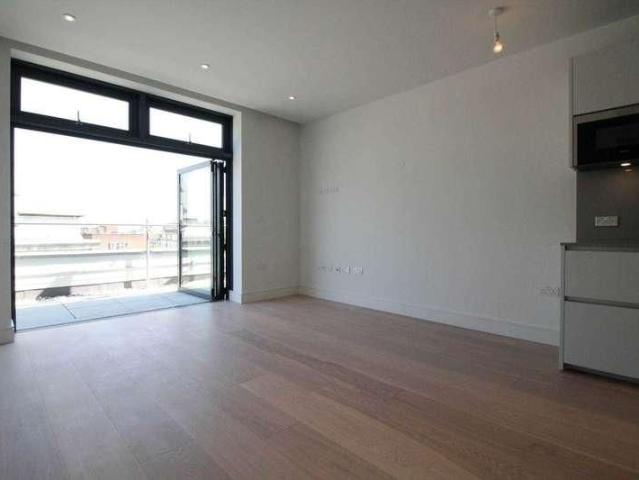 Market Place, Brentford, TW8