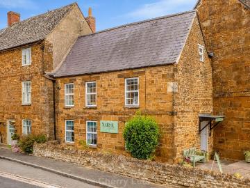 Market Place, Deddington OX15, 1 bed flat to rent, £995 pcm | PrimeLocation