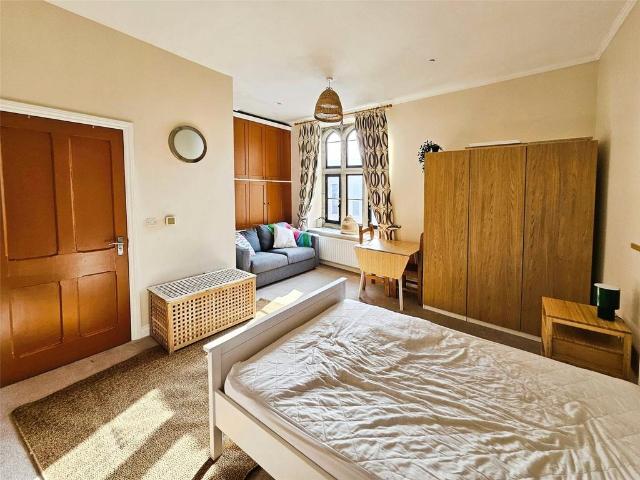 Market Place, Durham, County Durham, DH1 1 bed flat to rent £1,100 pcm £254 pw