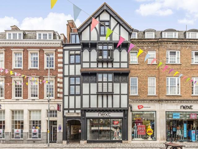 Market Place, Kingston Upon Thames KT1, 2 bed flat to rent, £1,925 pcm | PrimeLocation