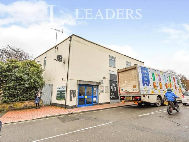 Market Place, Heanor, DE75 2 bed flat to rent £625 pcm £144 pw