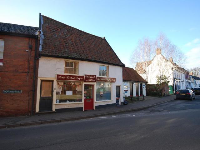 Market Place, Hingham, Norfolk NR9, Studio to rent, £575 pcm | PrimeLocation