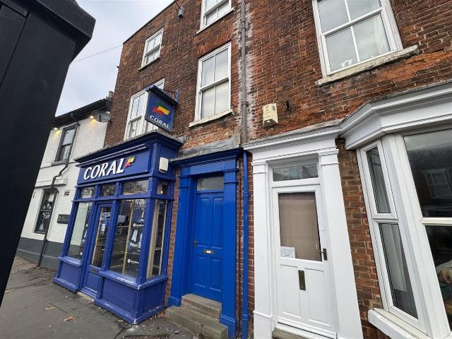 Market Place, Market Weighton YO43, 2 bed flat to rent, £610 pcm | PrimeLocation