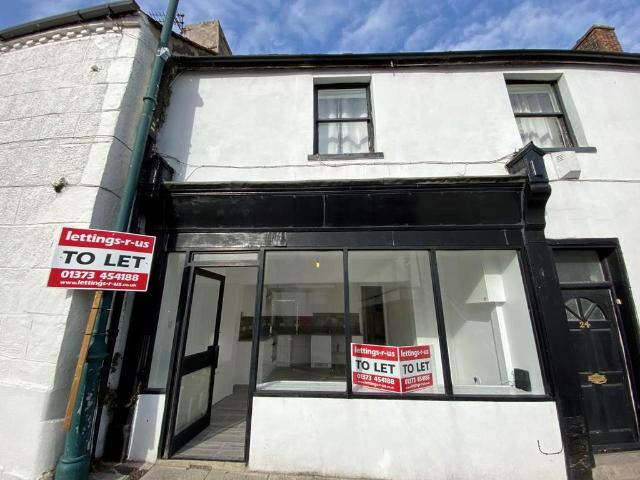 Market Place, Westbury, 1 bed flat to rent £895 pcm £207 pw