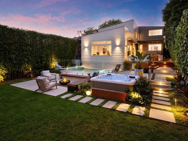 MARKET PREVIEW: Architectural family living offering an exceptional outdoor lifestyle