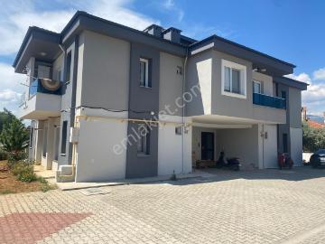 Market Ve Ulaşıma Yakın Eşyalı Kiralık 1+1 Daire