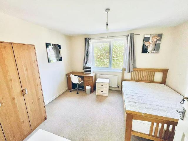 Markfield Avenue, Manchester M13 1 bed house of multiple occupation to rent £780 pcm £180 pw