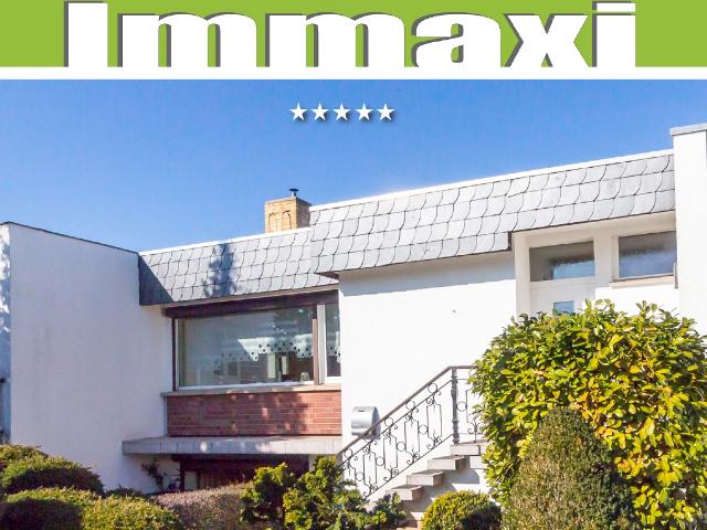 MARKKLEEBERG + 3,5 RAUM REIHENHAUS + KURZE STRASSE + GARAGE UND GARTEN