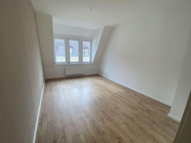 Markkleeberg* Zweitbezug* gemütliche 2 Zi Whg* Tageslichtbad mit Dusche* Stellplatz