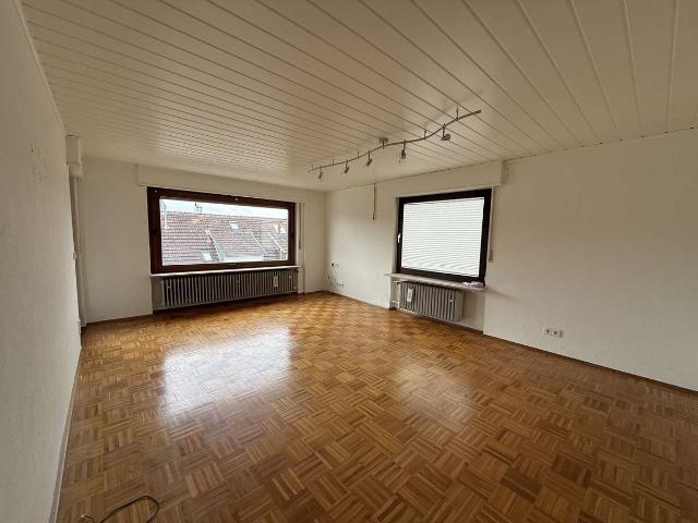 Marko Winter Immobilien Mosbach Diedesheim: 3,5 Zimmer Maisonette Wohnung mit Balkon und EBK