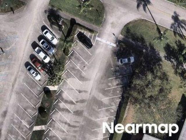 Marlboro Oval Apt B