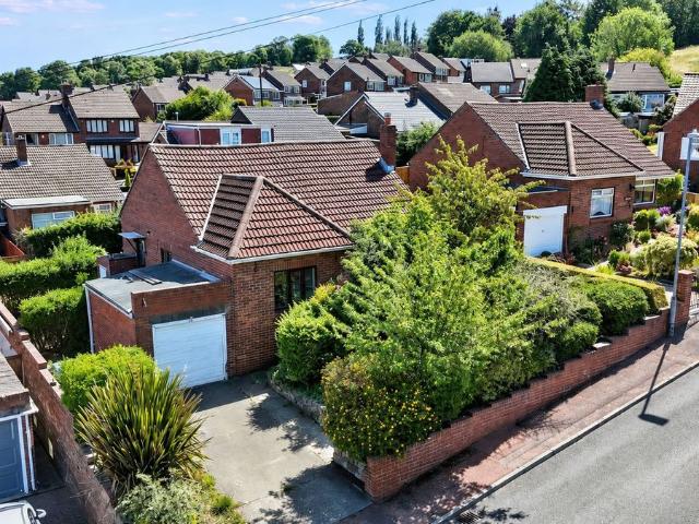 Marlborough Avenue, Swalwell, Newcastle Upon Tyne NE16, 2 bed bungalow to rent, £1,000 pcm | PrimeLocation