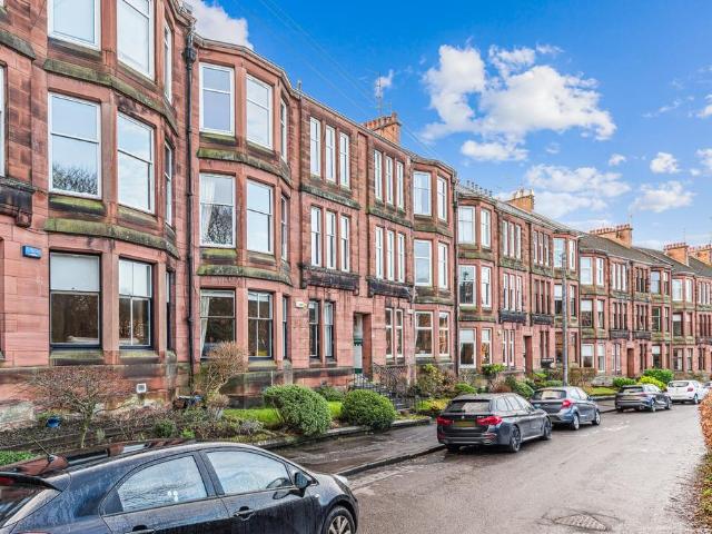 Marlborough Avenue, Thornwood, Glasgow, G11 7BT, United Kingdom | 2 bed apartment for rent #117175740 | Rentberry