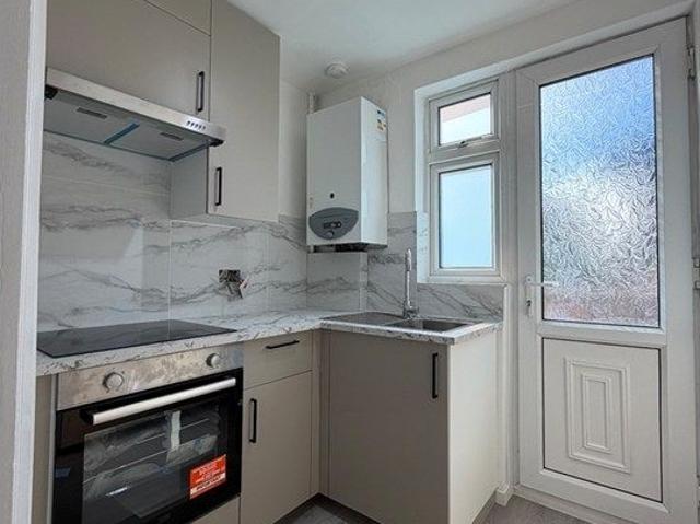 None, 2 bed flat to rent, £530 | PrimeLocation