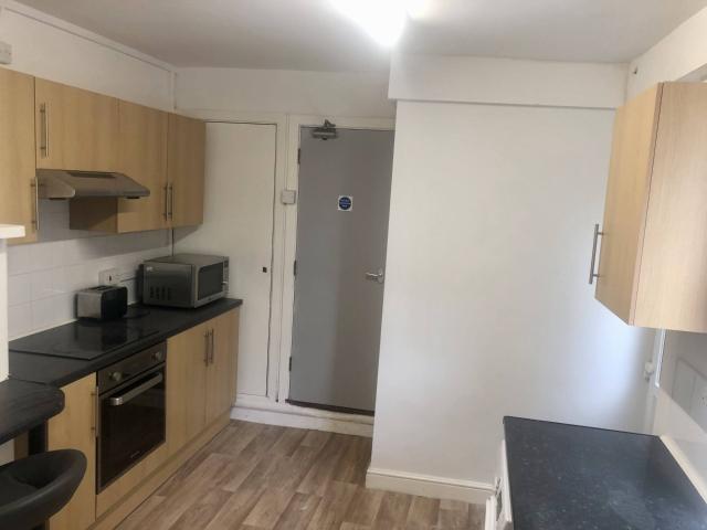 Marlborough Rd, Brynmill, Swansea SA2 0DY StudentDigz Ltd
