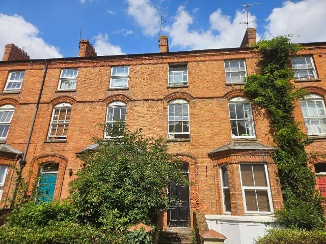 Marlborough Road, Banbury, OX16 5DB 1 bed apartment to rent £900 pcm £208 pw