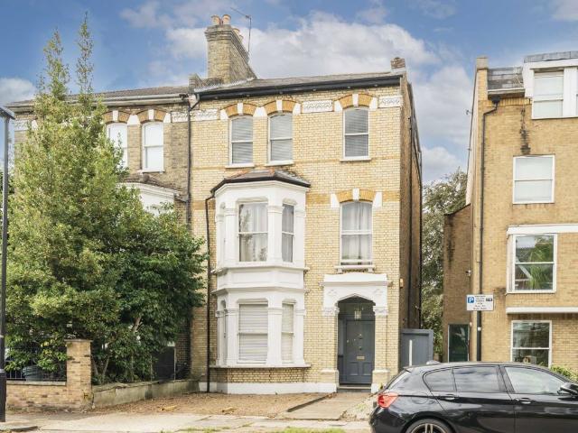 Marlborough Road, Chiswick W4, 7 bed property to rent, £6,500 pcm | PrimeLocation