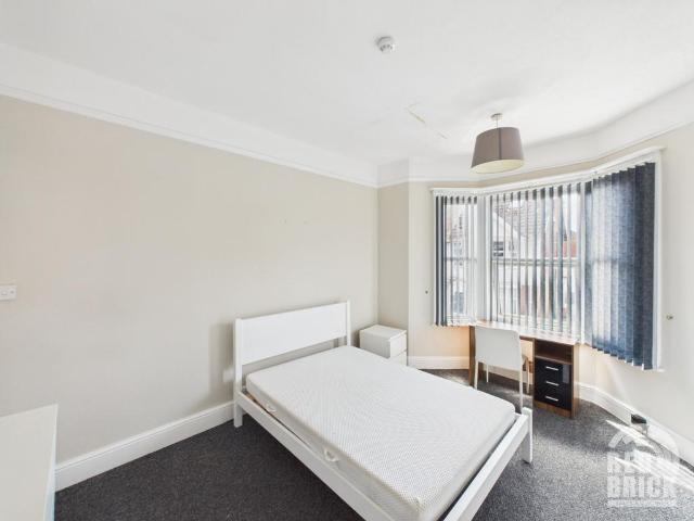 Marlborough Road, Coventry, CV2 1 bed in a house share to rent £425 pcm £98 pw