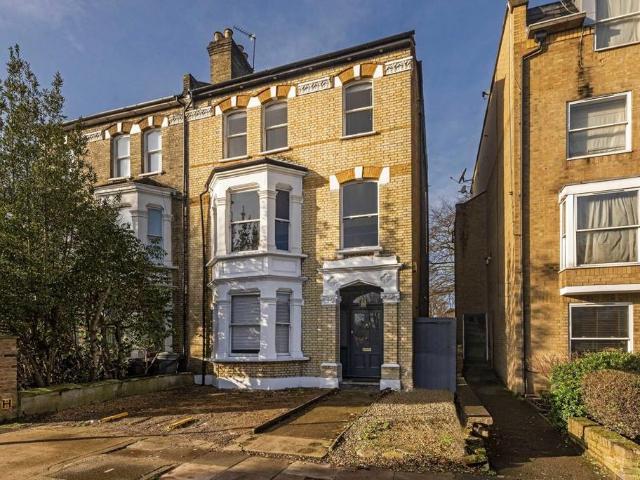 Marlborough Road, London, W4 4BJ, United Kingdom | 7 bed duplex for rent #140228827 | Rentberry
