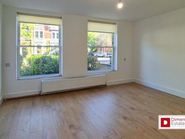 Marlborough Road, London, W4 Studio to rent £1,450 pcm £335 pw