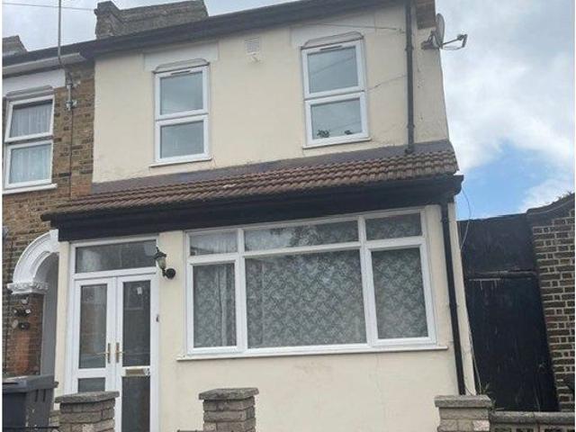Marlborough Road, London E15, 3 bed terraced house to rent, £2,700 pcm | PrimeLocation