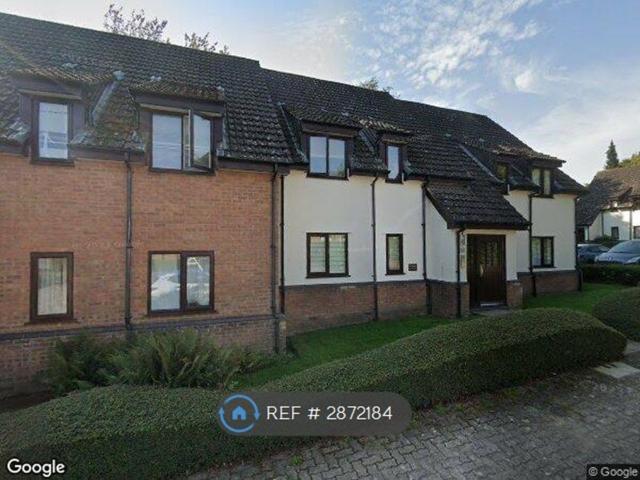 Marlborough Road, Swindon SN3, 2 bed flat to rent, £975 pcm | PrimeLocation