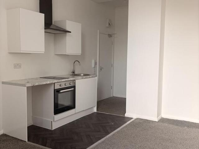 Marlborough Road, Salford M7 Studio to rent £700 pcm £162 pw