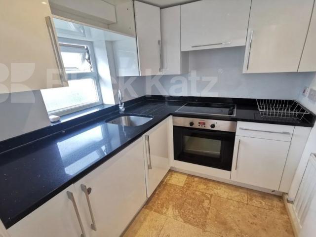 Marlborough Road, Upper Holloway N19, 2 bed flat to rent, £2,401 pcm | PrimeLocation