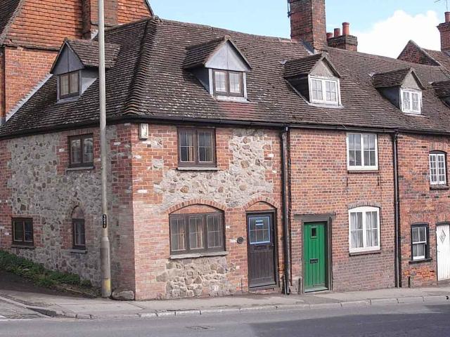 Marlborough SN8, 1 bed end terrace house to rent, £850 pcm | PrimeLocation