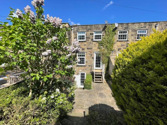 Marlborough Square, Ilkley, West Yorkshire LS29, 3 bed detached house to rent, £1,475 pcm | PrimeLocation