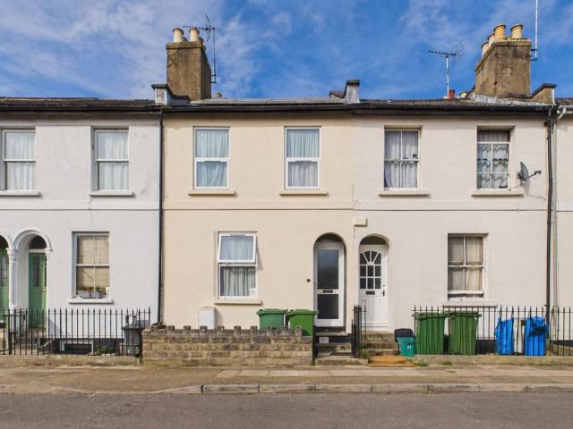 Marle Hill Road, Cheltenham, Gloucestershire GL50, 1 bed terraced house to rent, £525 pcm | PrimeLocation